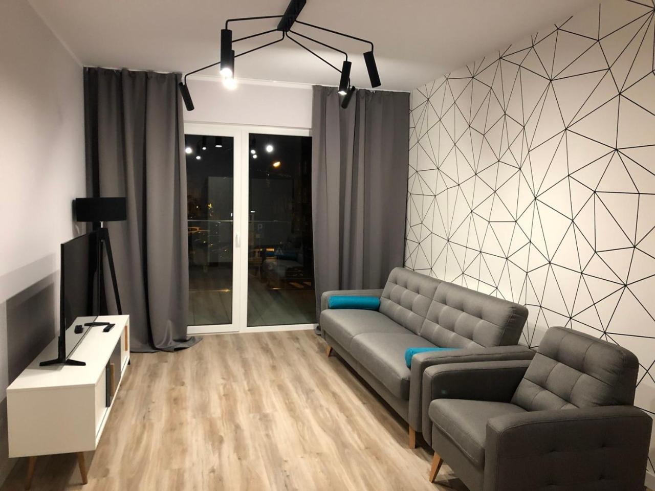 Apartamenty Zajezdnia Mtp Познан Екстериор снимка