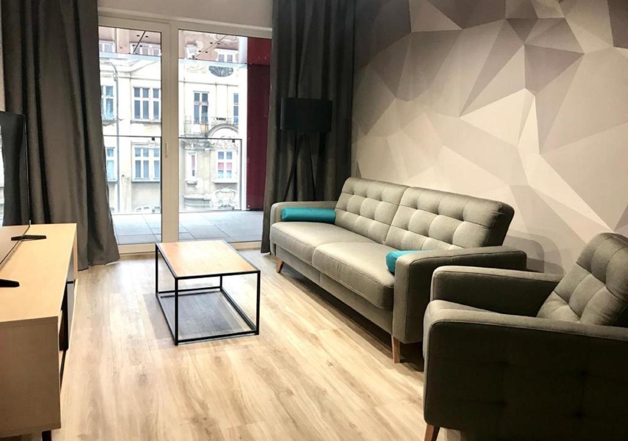 Apartamenty Zajezdnia Mtp Познан Екстериор снимка