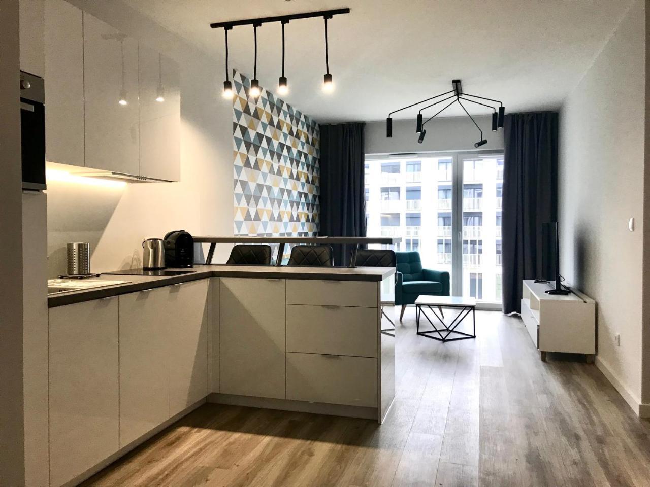 Apartamenty Zajezdnia Mtp Познан Екстериор снимка