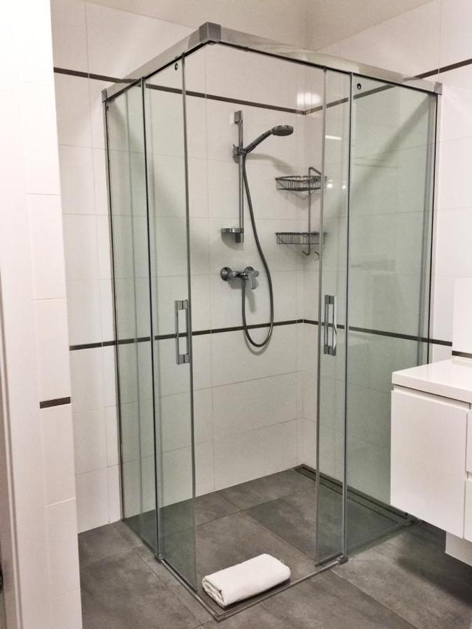 Apartamenty Zajezdnia Mtp Познан Екстериор снимка